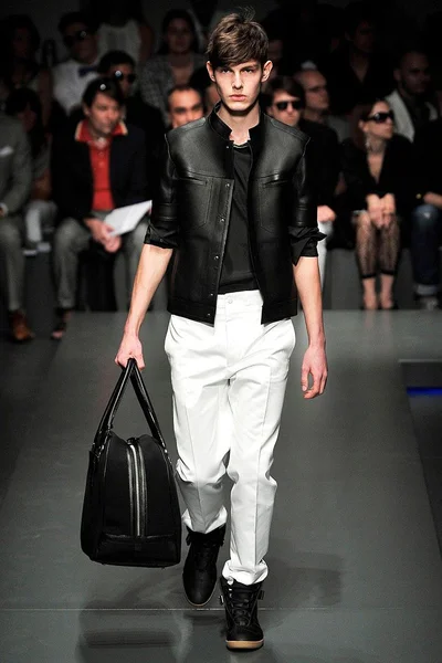 Look 6